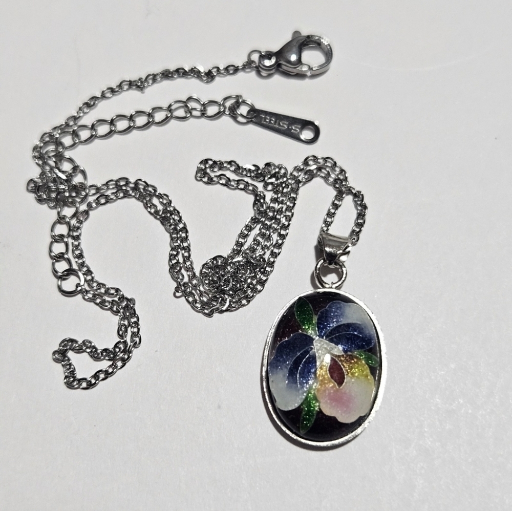 Vintage Cloisonne Silver Pendant Necklace